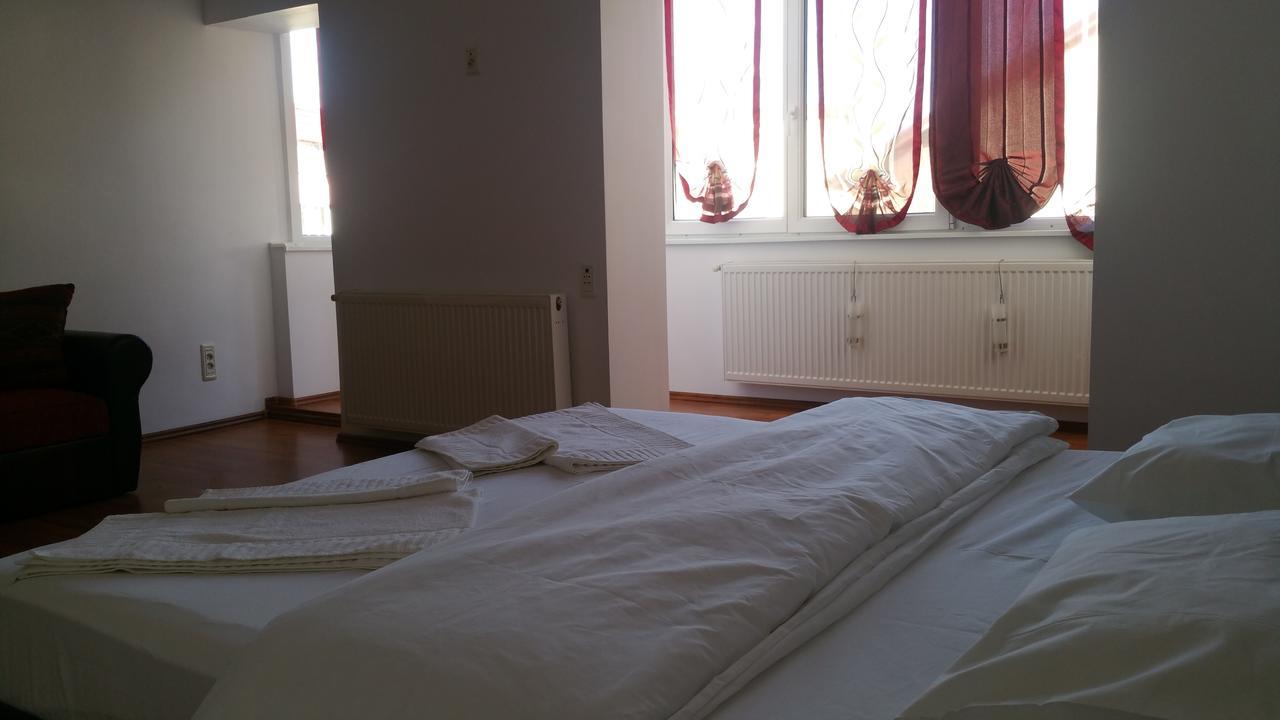 M&f Apartament Jepilor Brasov